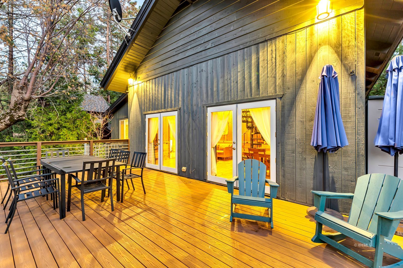 53560 Country Club Dr