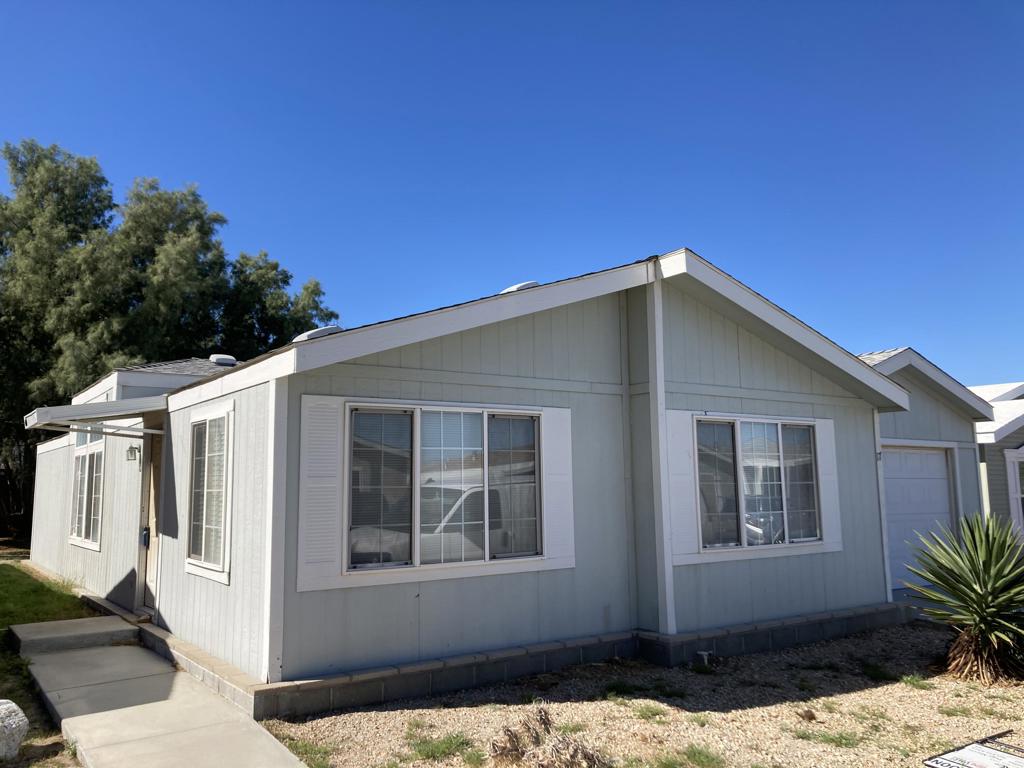 22840 Sterling Avenue Unit: 17