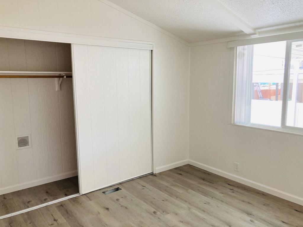 15687 Palm Drive Unit: 72