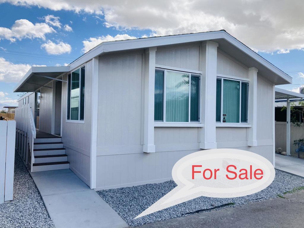 15687 Palm Drive Unit: 72