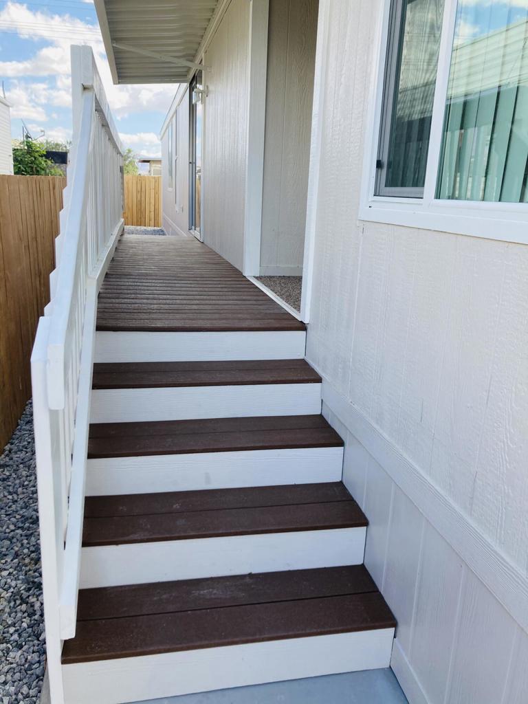 15687 Palm Drive Unit: 72