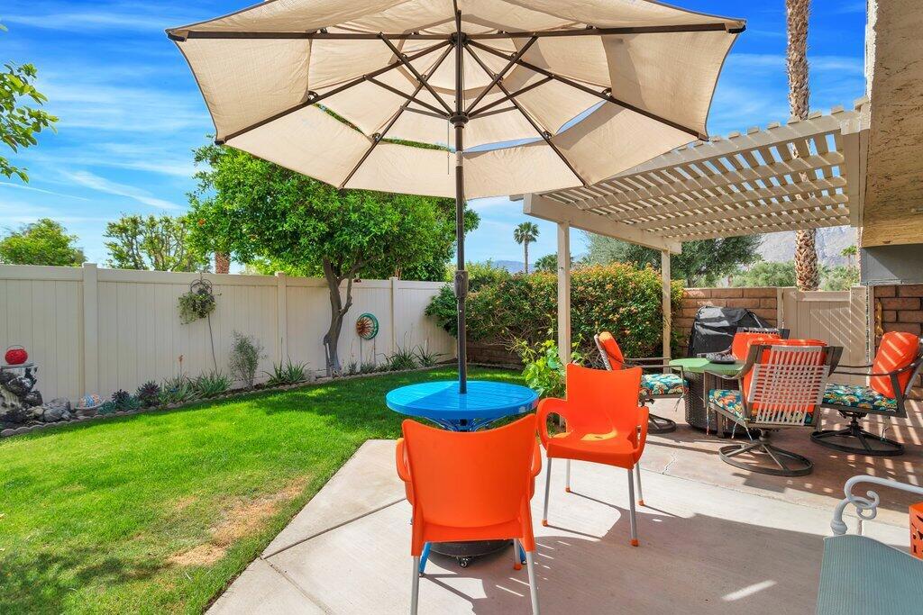 3188 Sunflower Loop N