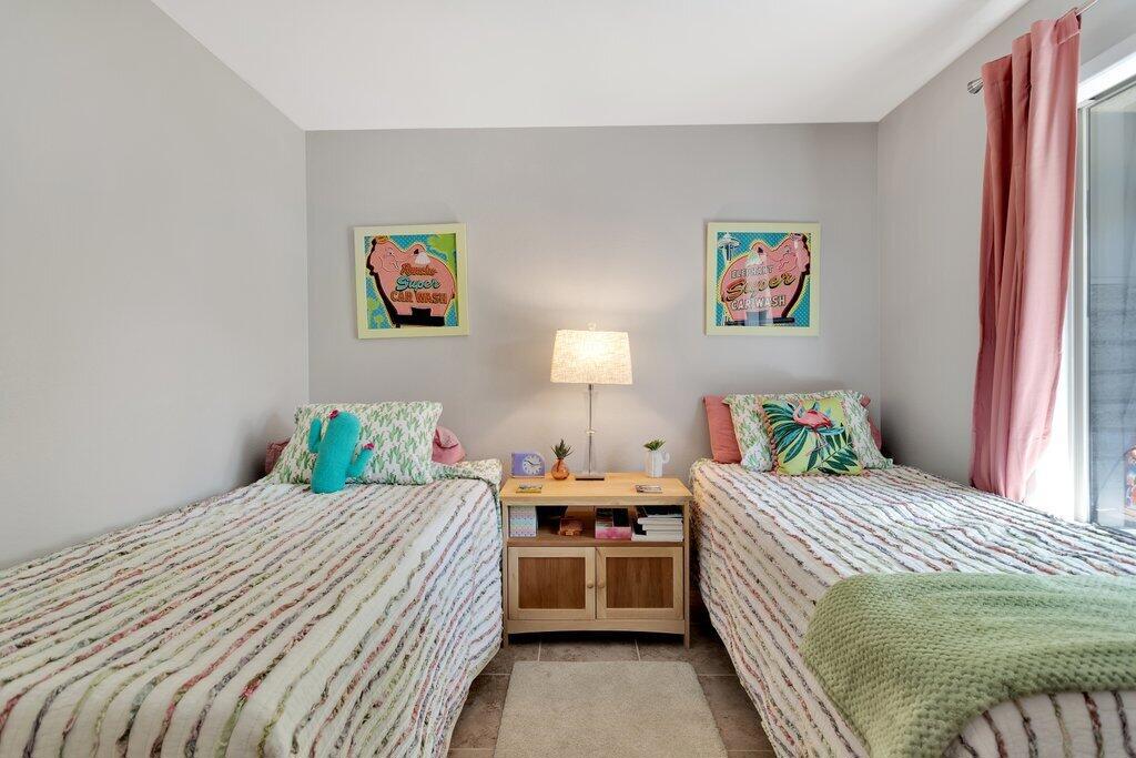 3188 Sunflower Loop N