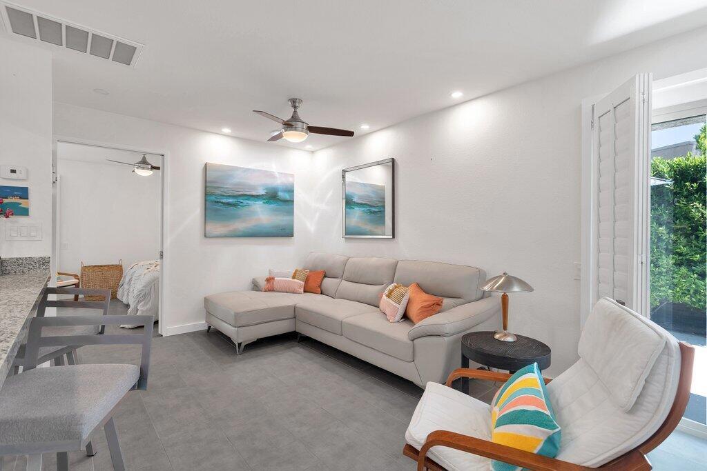 1492 Sunflower Circle S