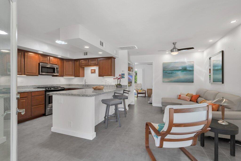 1492 Sunflower Circle S