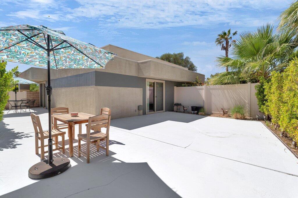 1492 Sunflower Circle S