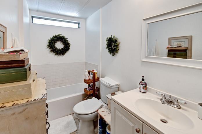 51555 Monroe Street Unit: 80