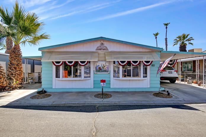 51555 Monroe Street Unit: 80