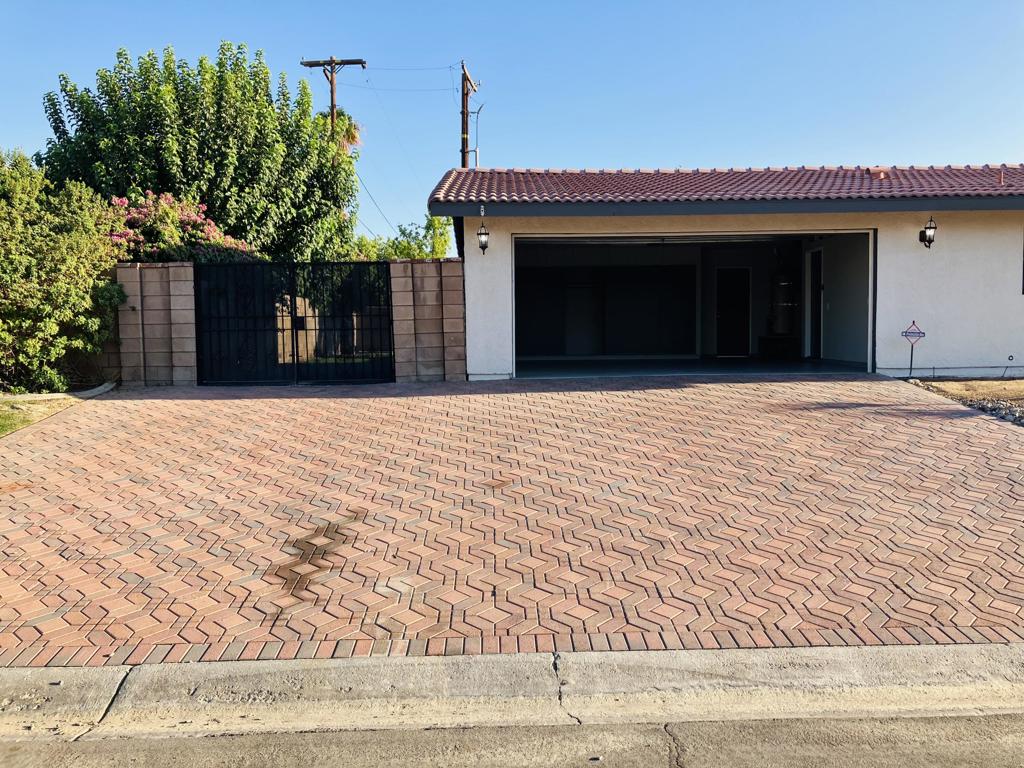 41590 Brownstown Drive