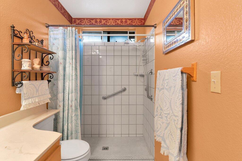 9730 Vista Del Valle