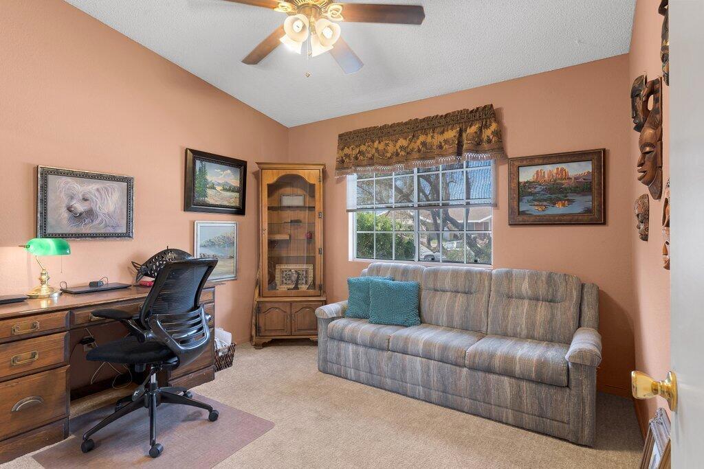 9730 Vista Del Valle