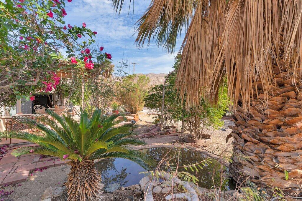 9730 Vista Del Valle