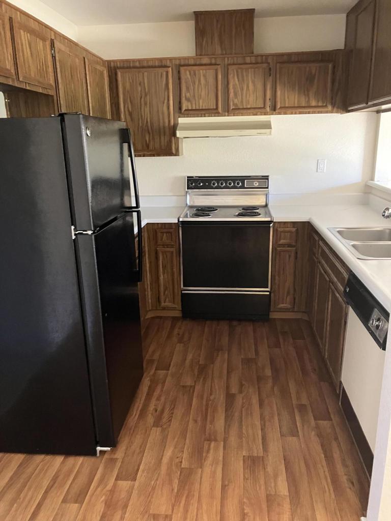 291 E Mel Avenue 342