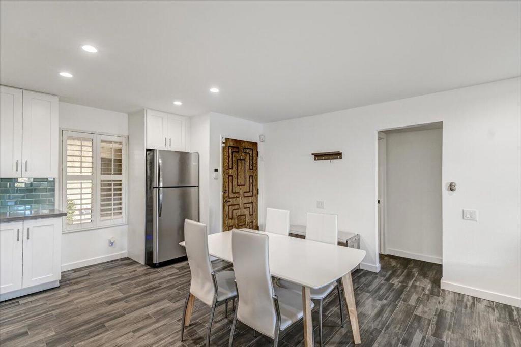 2180 S Palm Canyon Drive Unit: 33