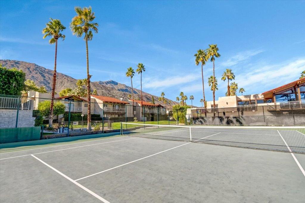 2180 S Palm Canyon Drive Unit: 33