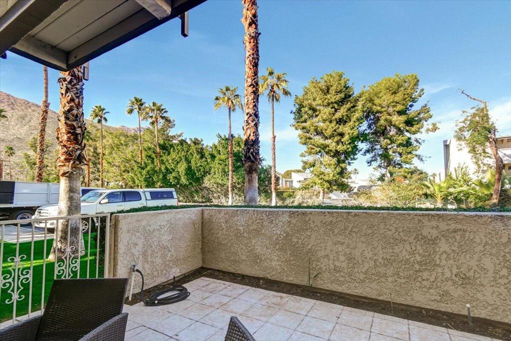 2180 S Palm Canyon Drive Unit: 33