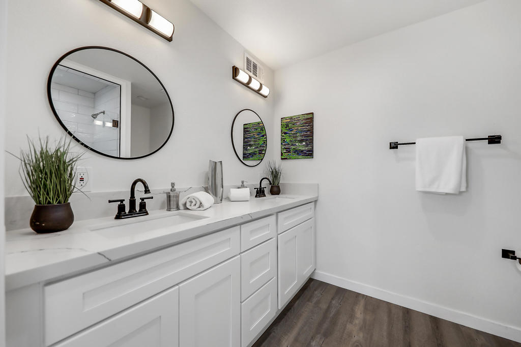 1341 Sunflower Circle S