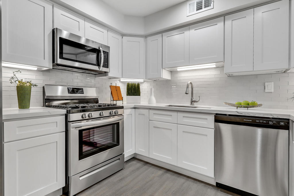 1341 Sunflower Circle S