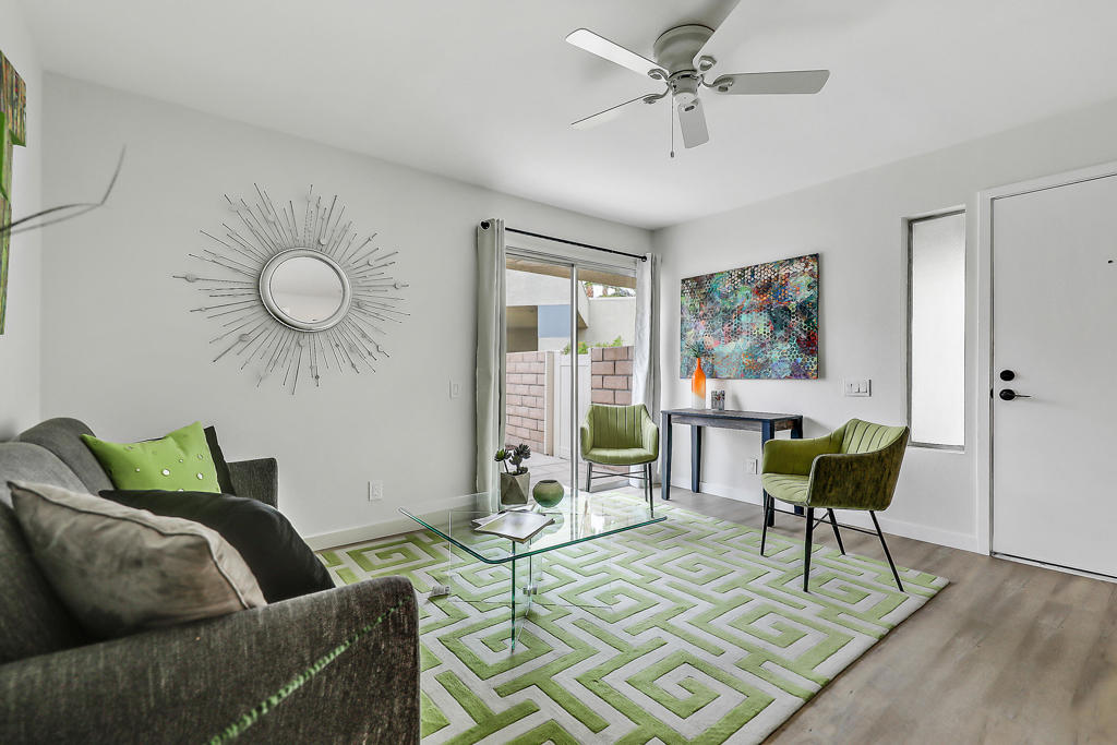 1341 Sunflower Circle S