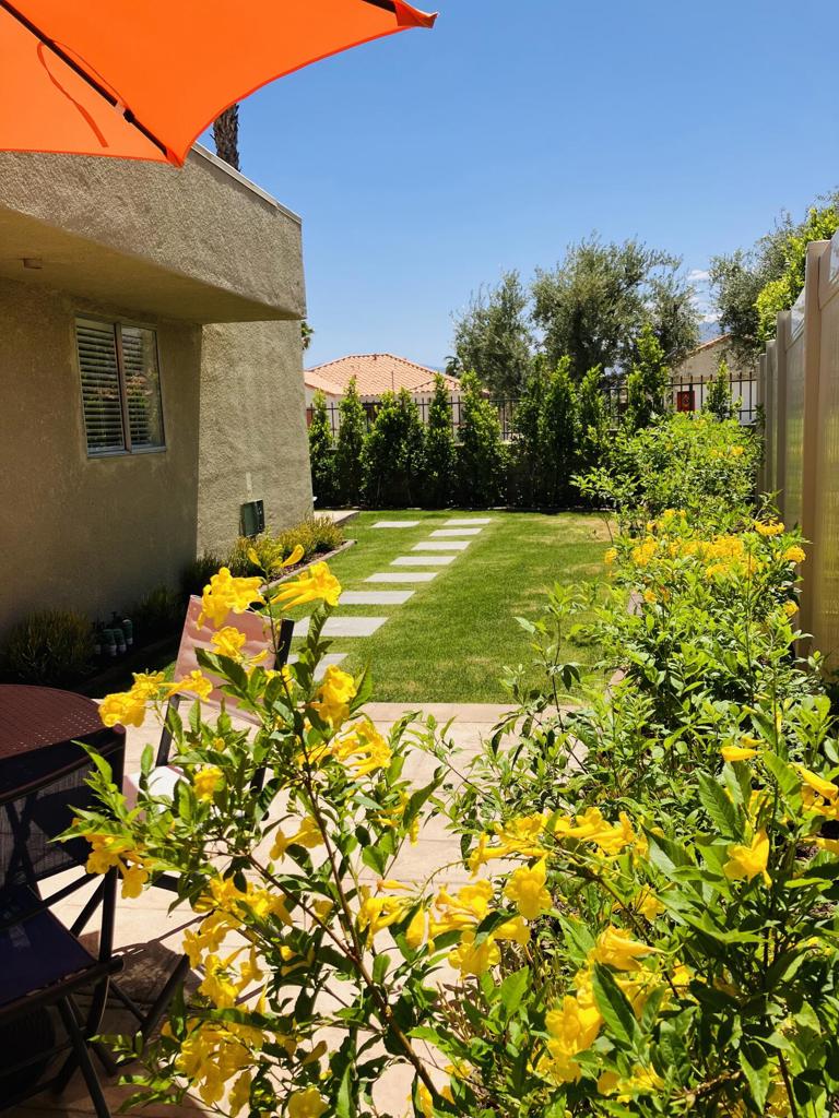 1341 Sunflower Circle S