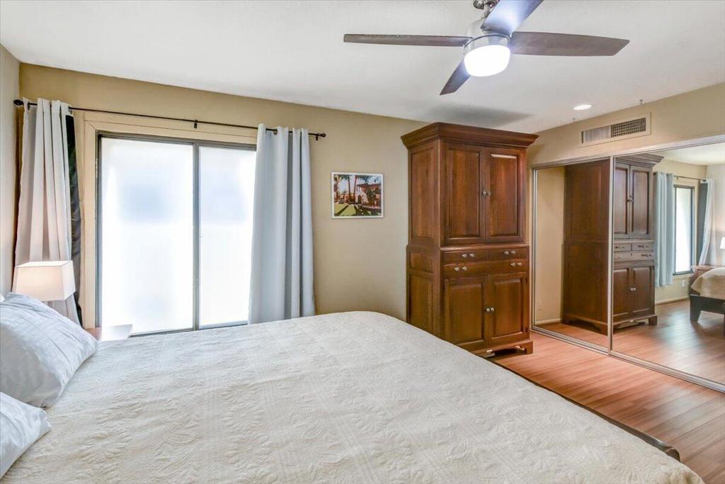 1655 E Palm Canyon Drive Unit: 320