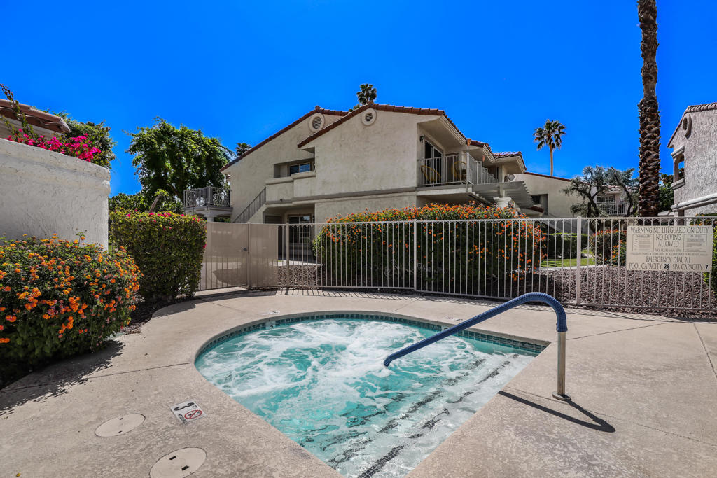 505 S Farrell Drive Unit: B14