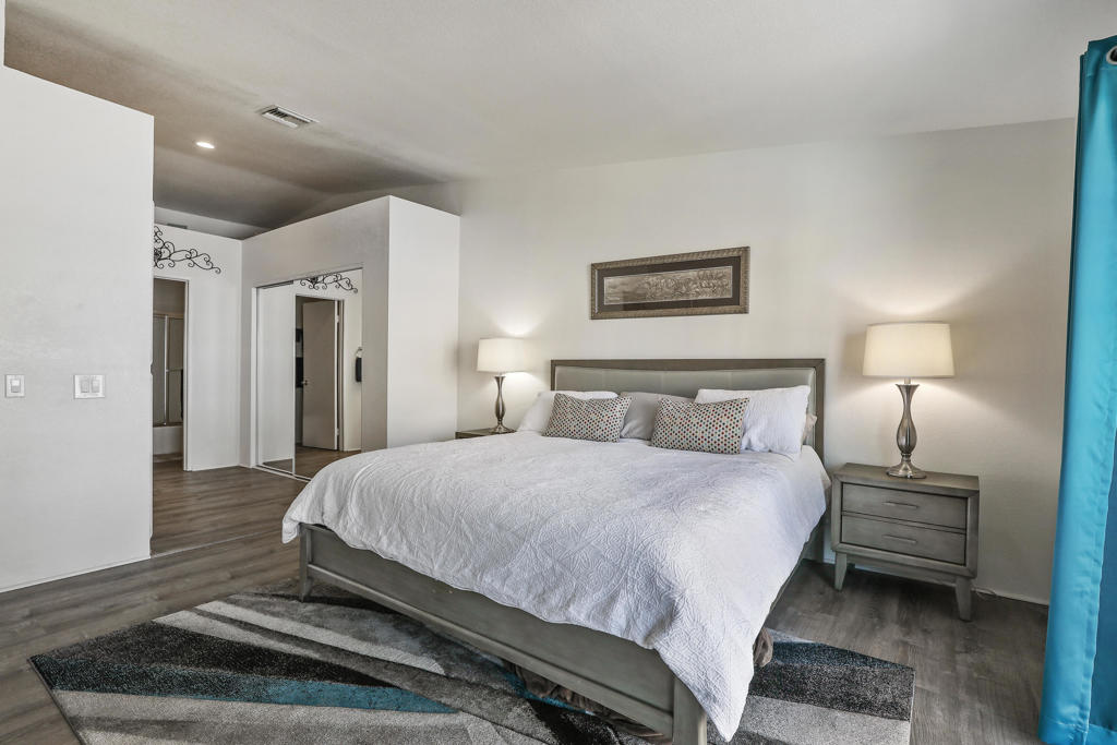 505 S Farrell Drive Unit: B14