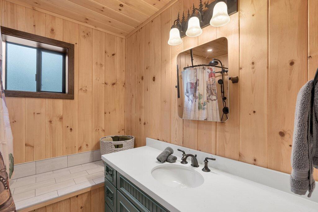 54495 S Circle Drive