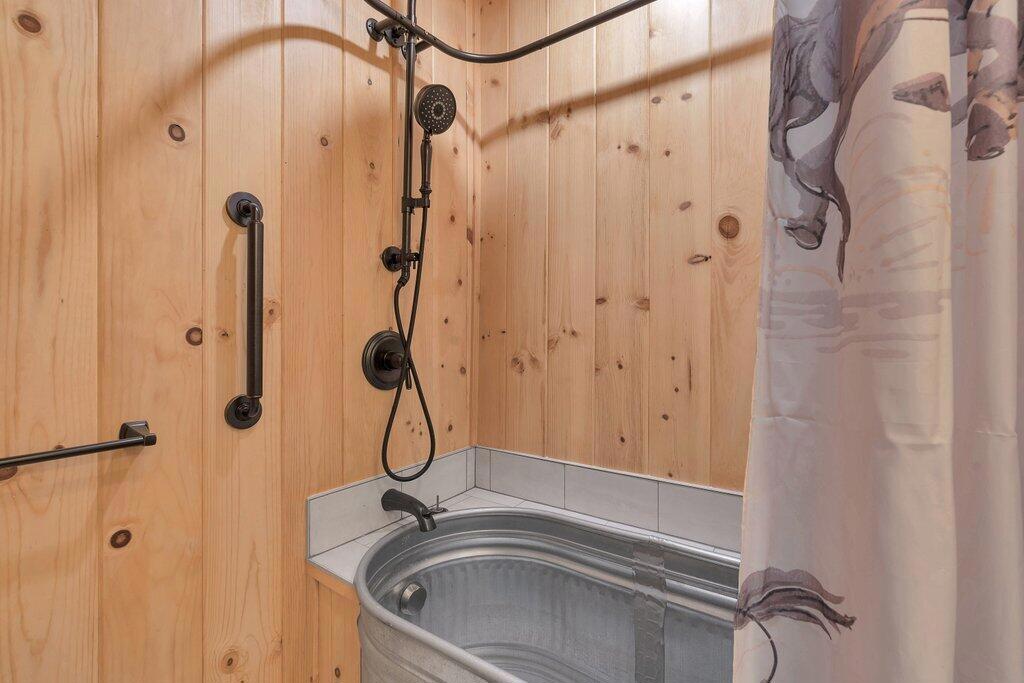 54495 S Circle Drive