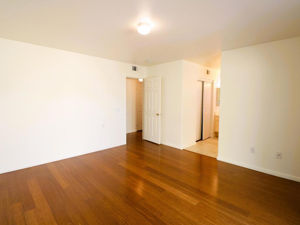 45065 Desert Fox Drive