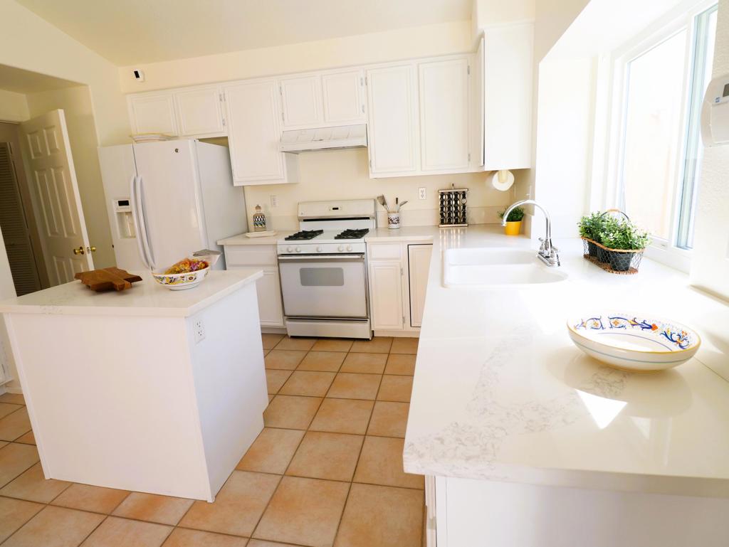 45065 Desert Fox Drive