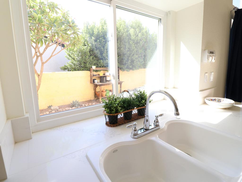 45065 Desert Fox Drive