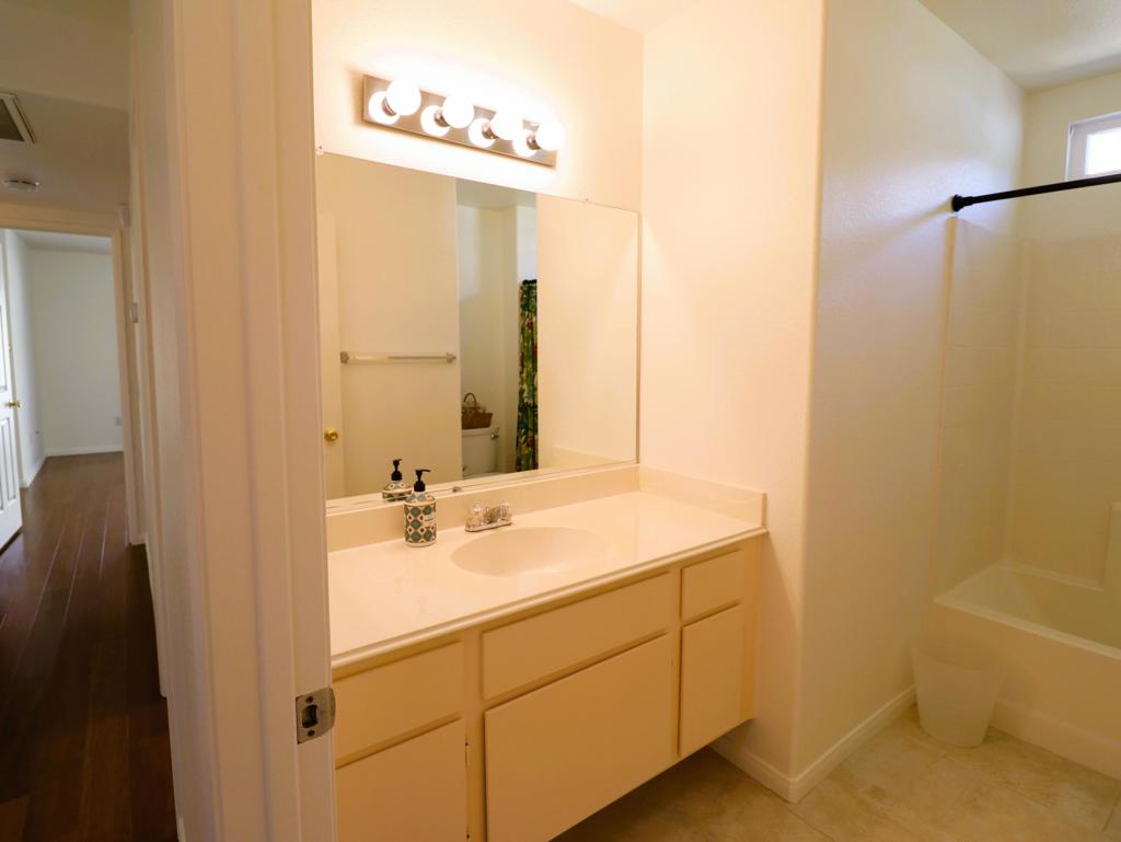 45065 Desert Fox Drive