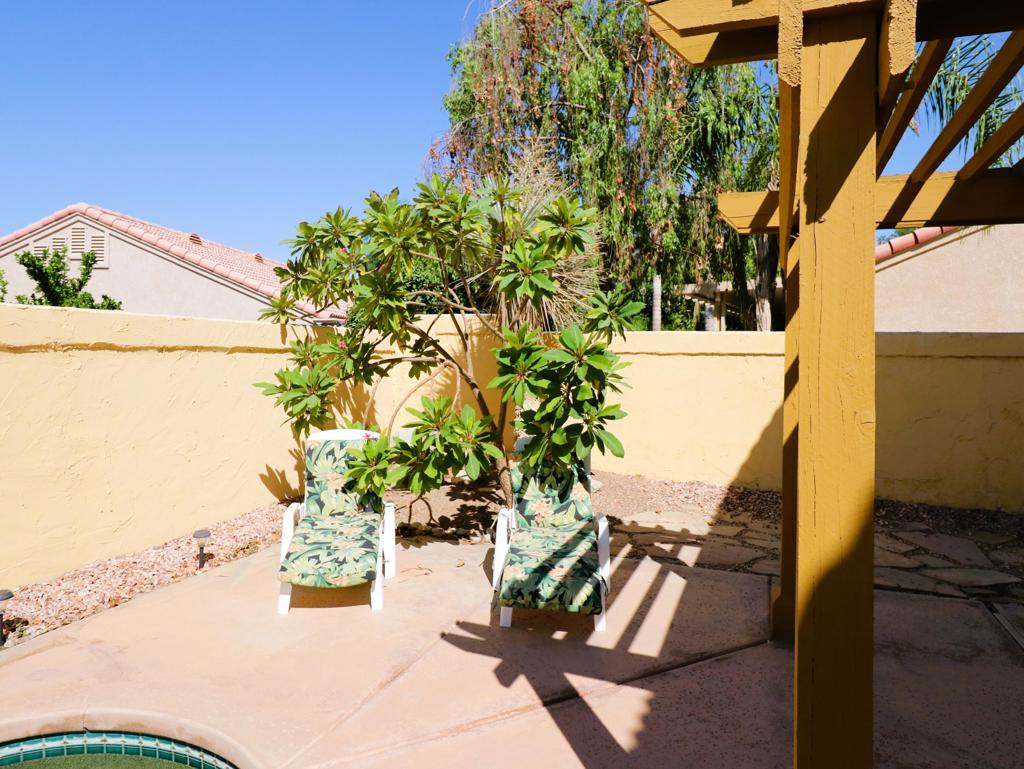 45065 Desert Fox Drive