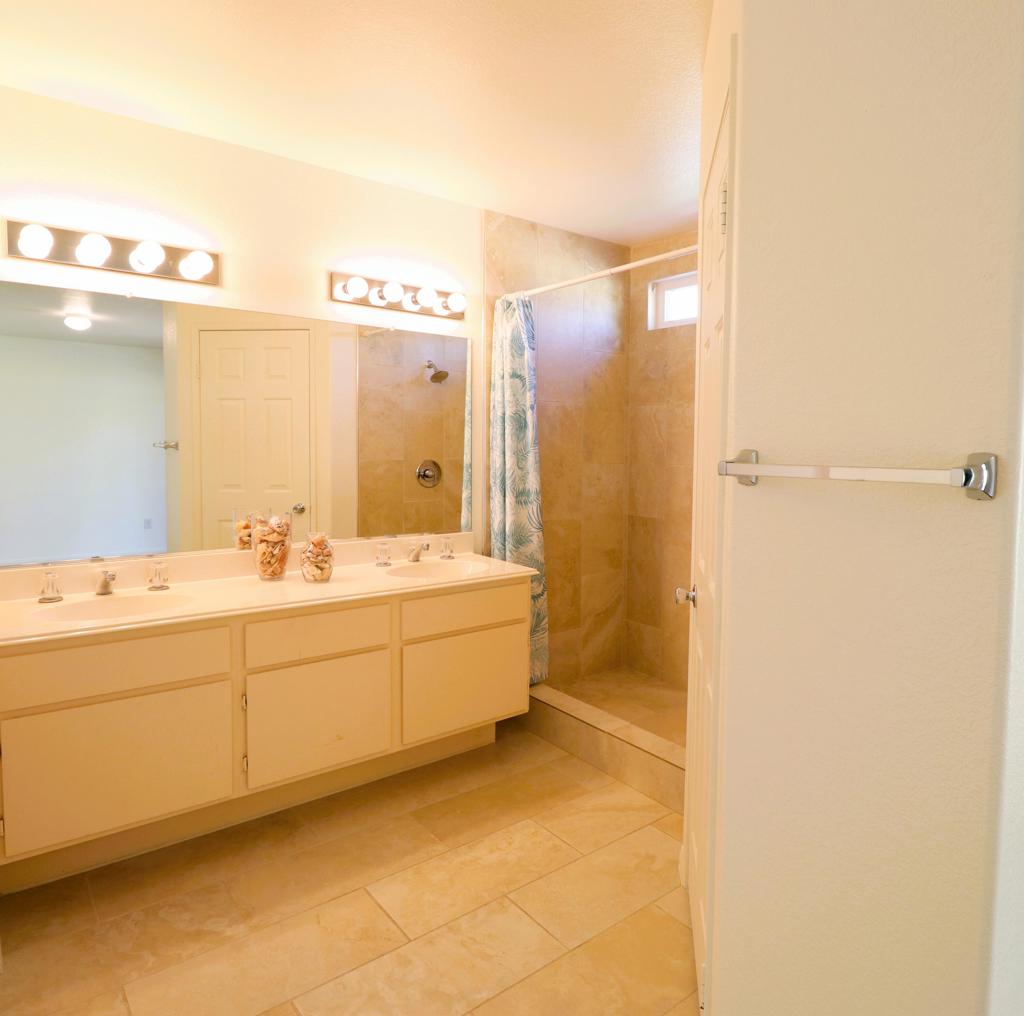 45065 Desert Fox Drive