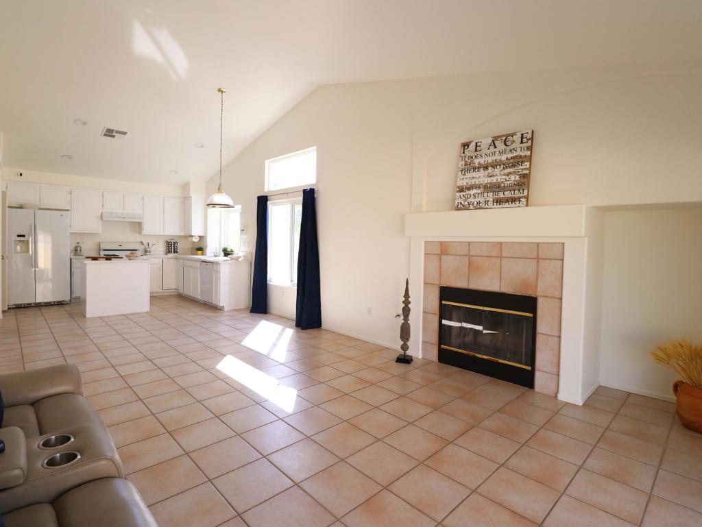 45065 Desert Fox Drive