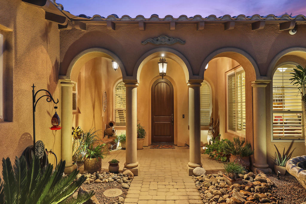 54245 Cananero Circle