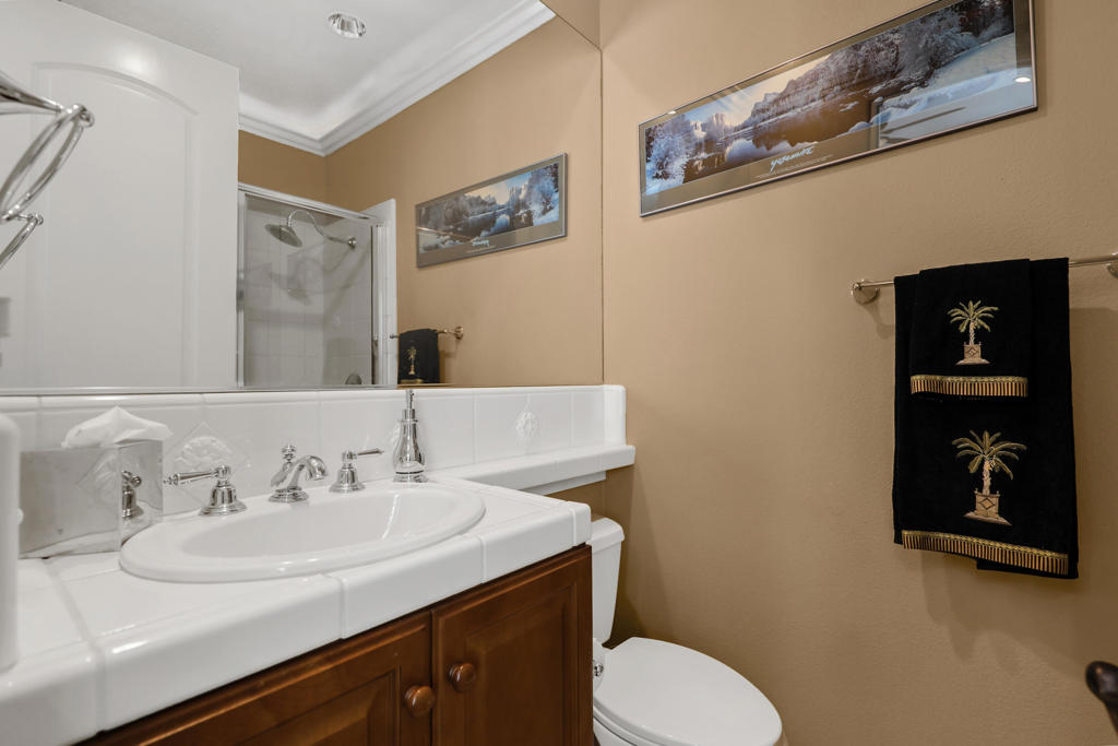 54245 Cananero Circle