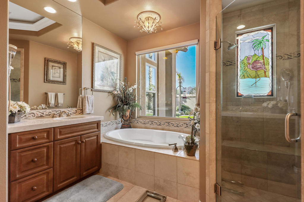 54245 Cananero Circle