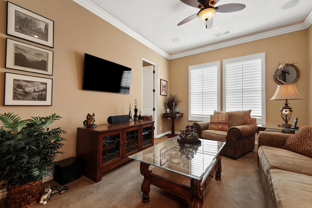 54245 Cananero Circle