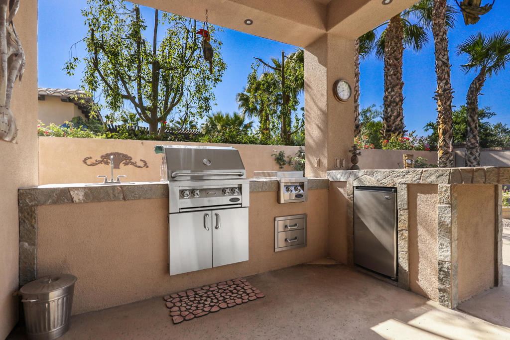 54245 Cananero Circle