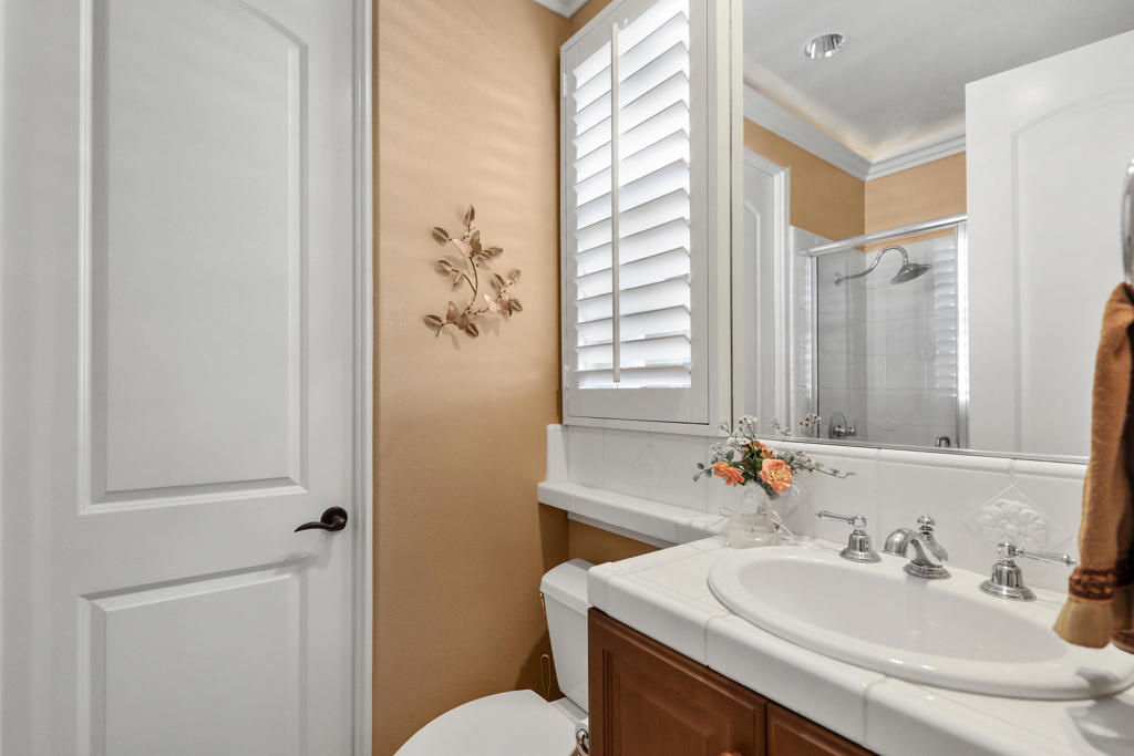 54245 Cananero Circle