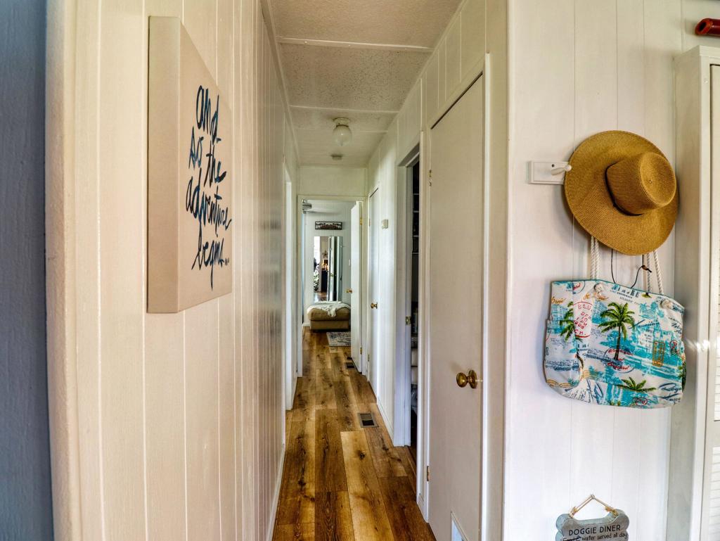 73440 Algonquin Place