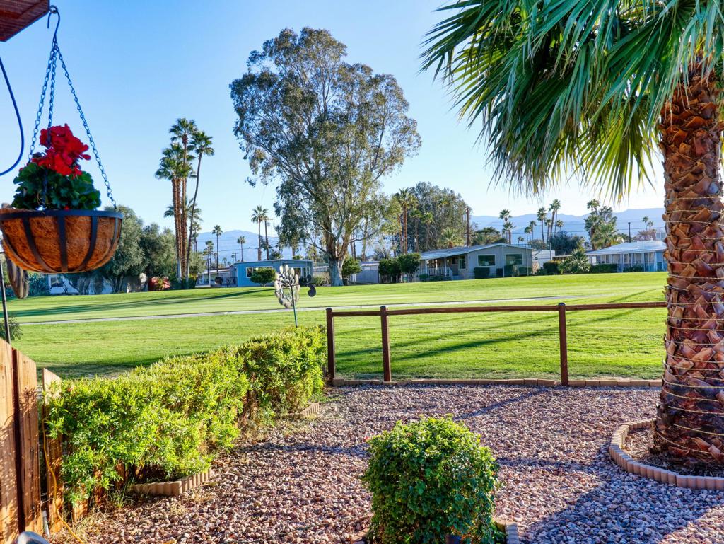 73440 Algonquin Place