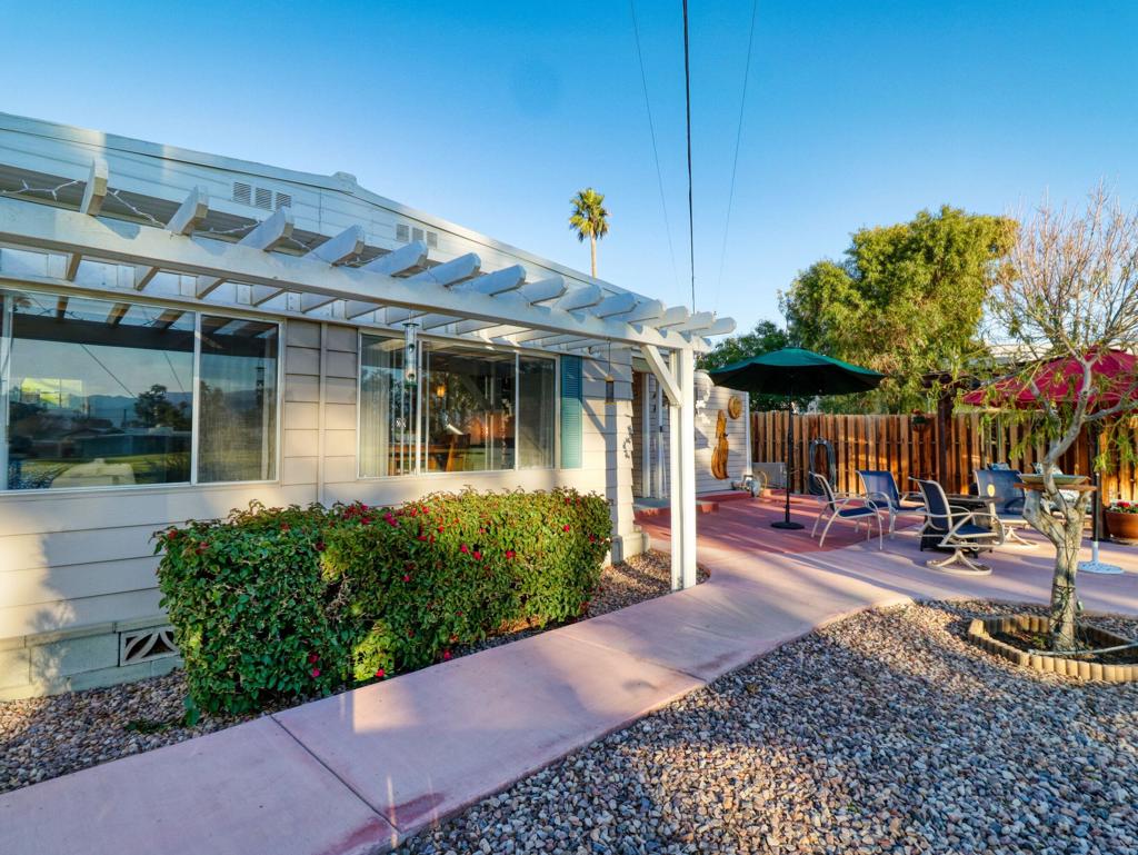 73440 Algonquin Place