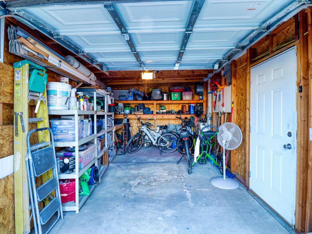 73440 Algonquin Place