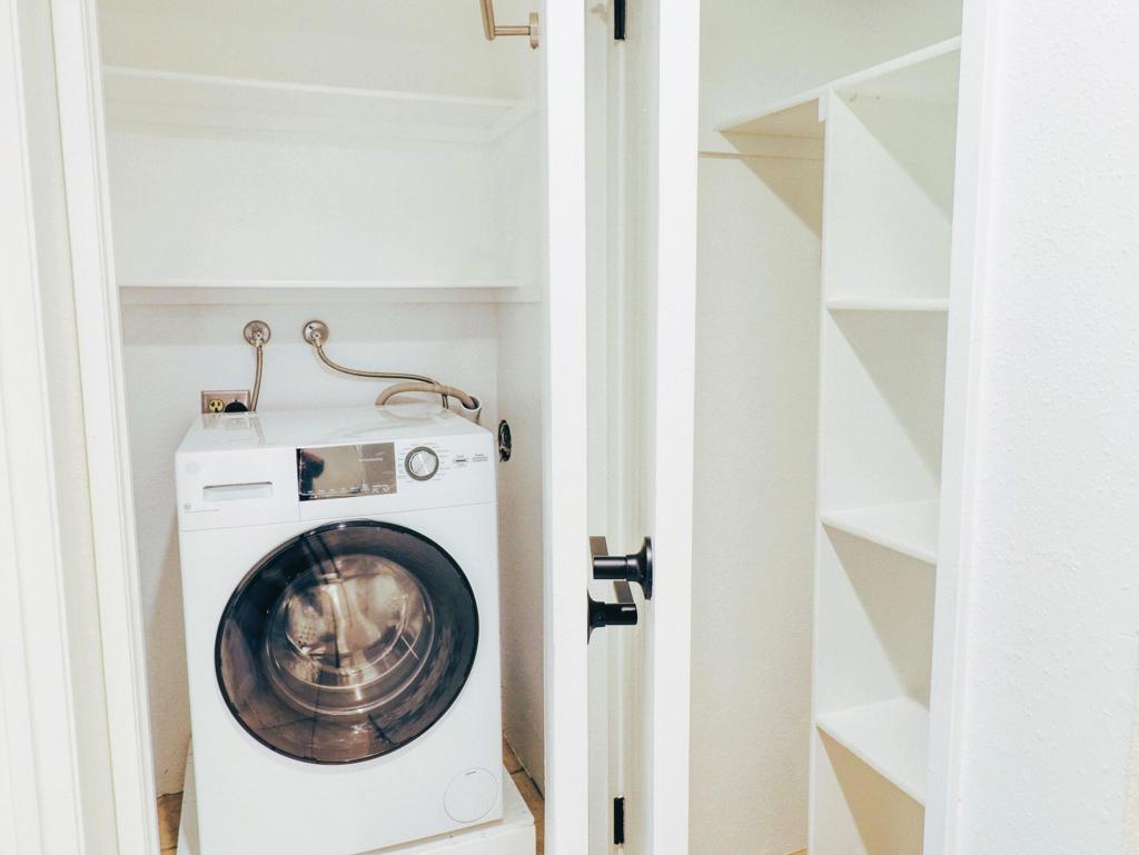 291 E Mel Avenue 242