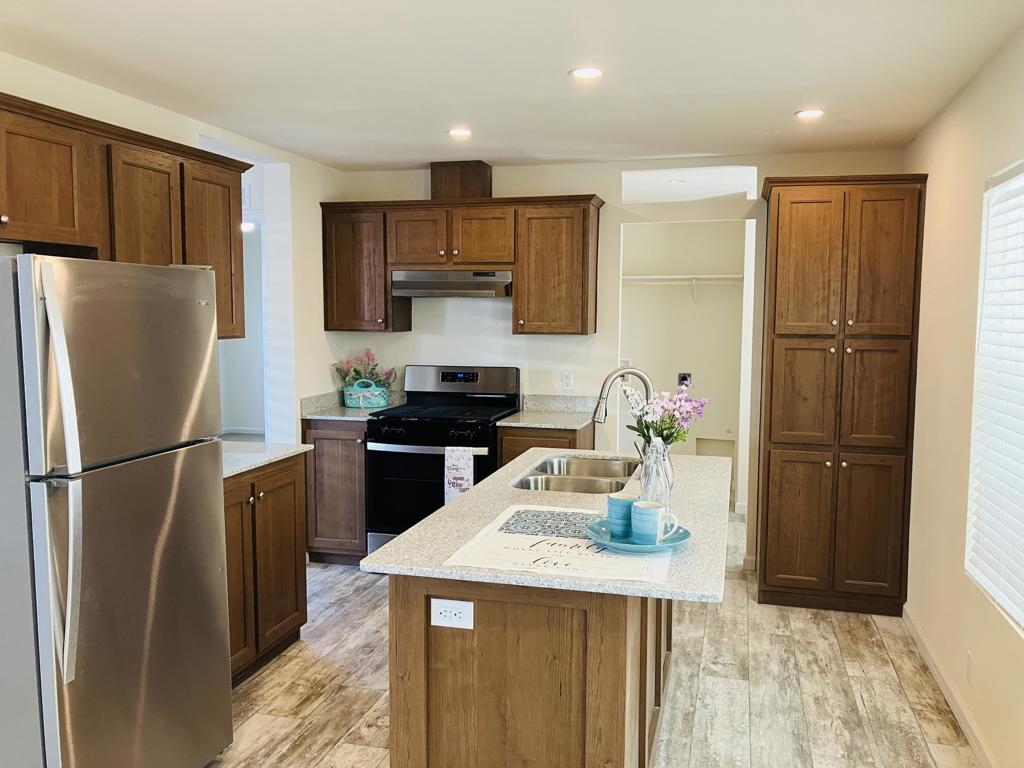 15687 Palm Drive #36