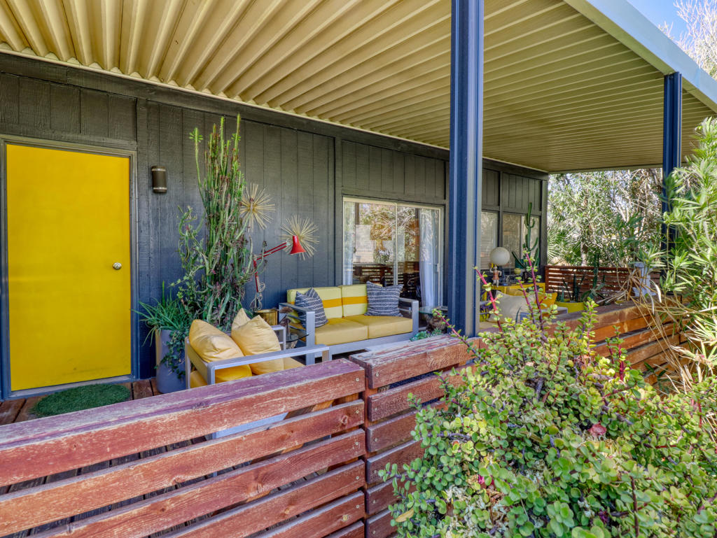 15500 Bubbling Wells Rd. #88