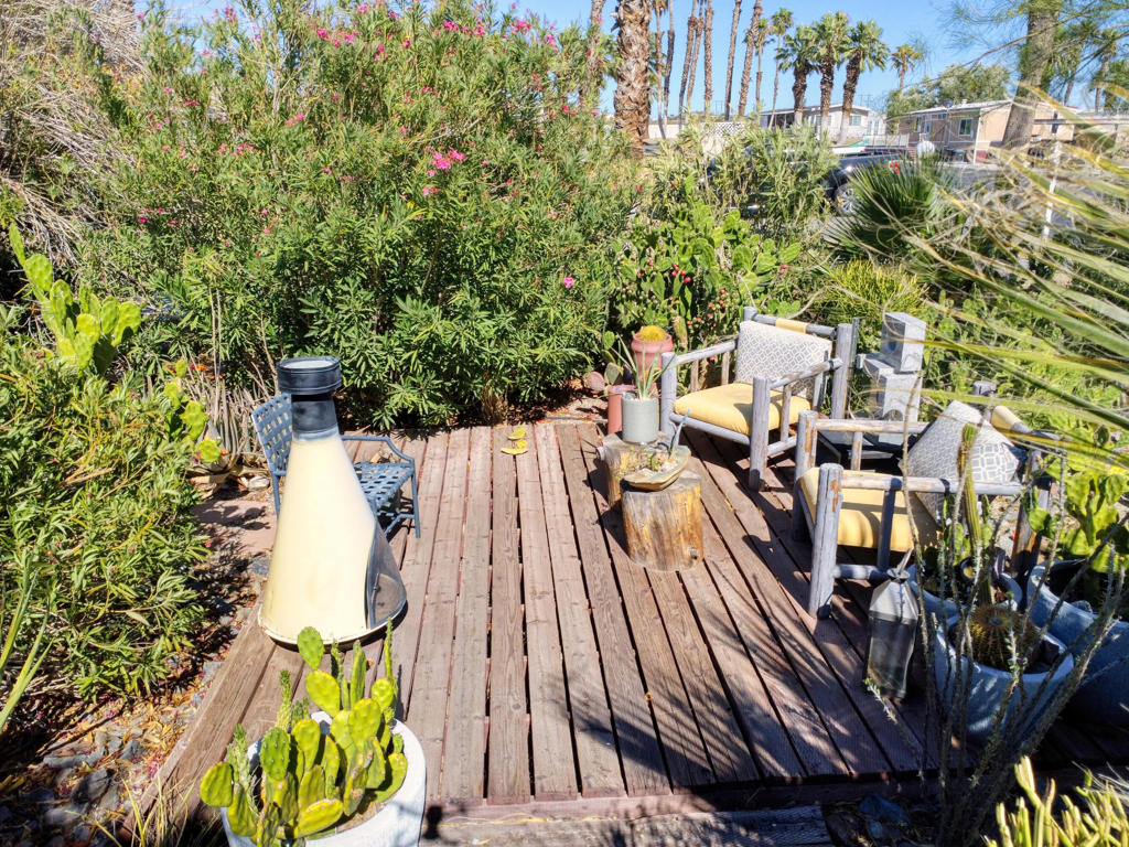 15500 Bubbling Wells Rd. #88